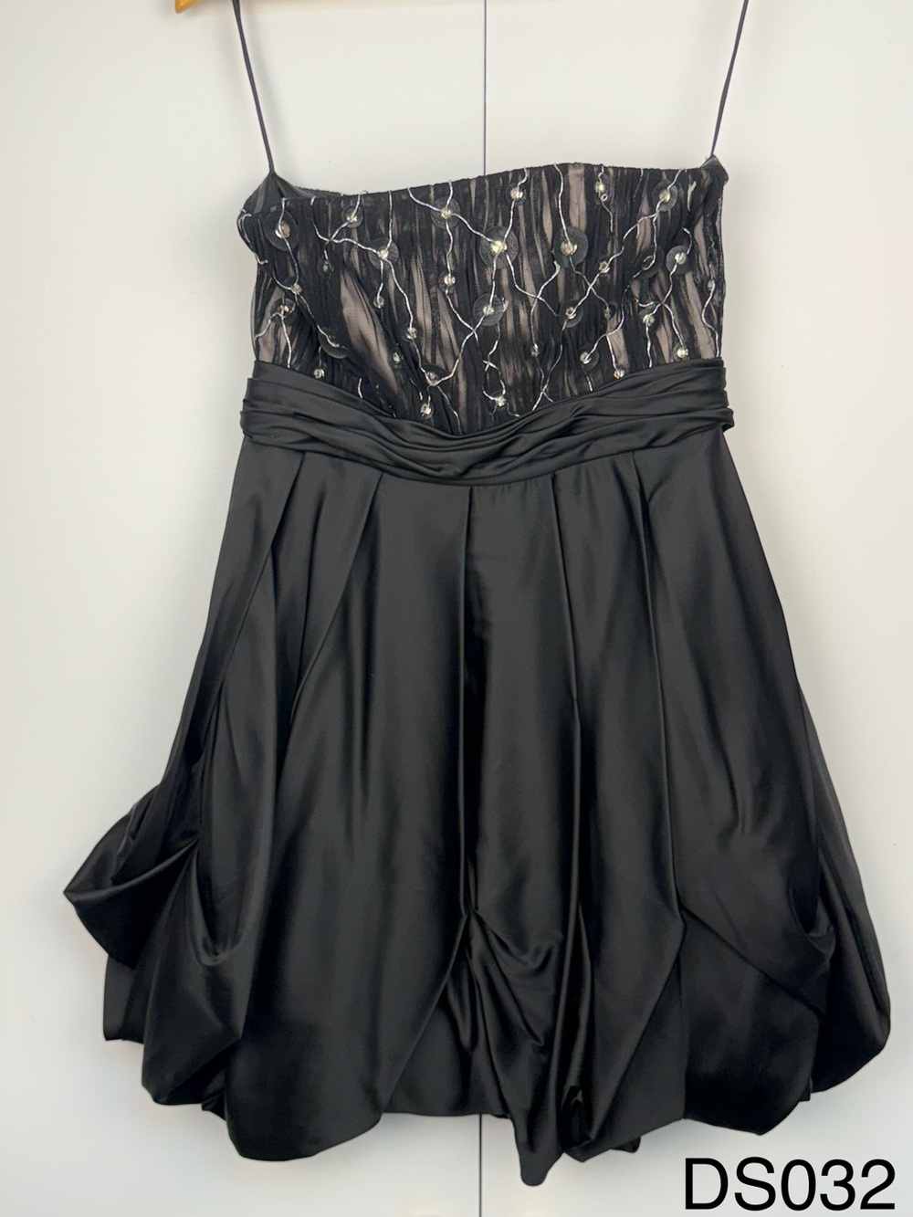 Alice + Olivia Black Embellished Cocktail Dress 8